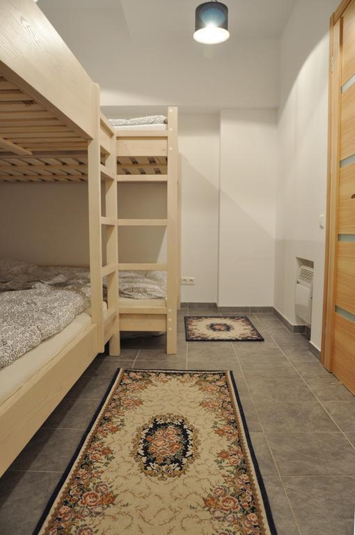 Bomb Shelter Apartment فيلنيوس الغرفة الصورة